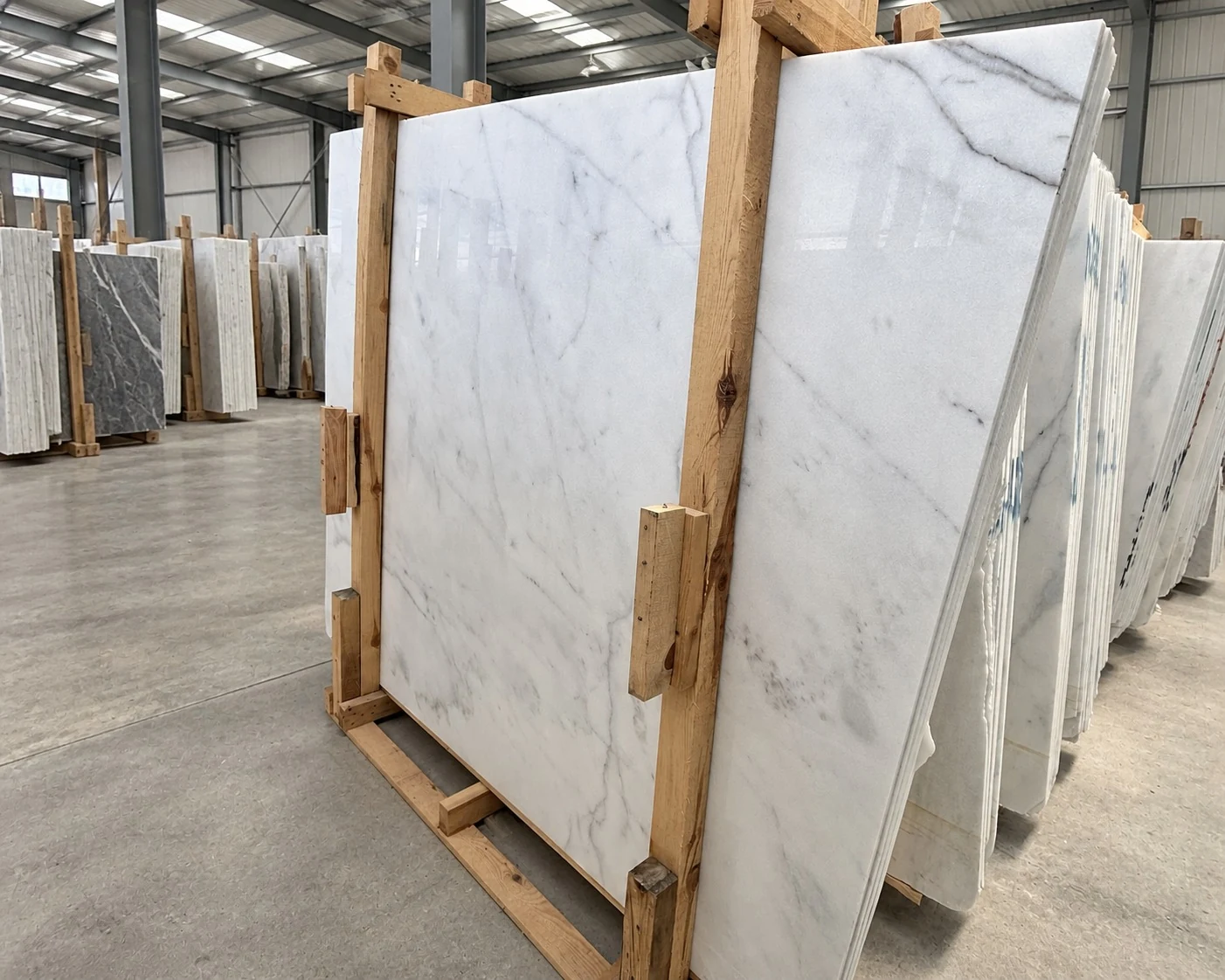 Ibiza White Muğla polished slab, angled view